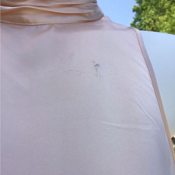 Cinq a Sept Mock Neck Satin Silk Sleeveless Top Size Medium New With Defects - Picture 15 of 16